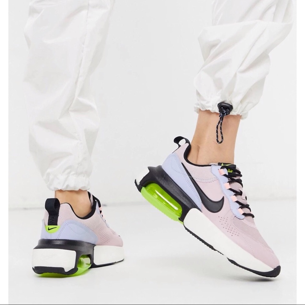 Nike Air Max Verona 👑 - Picture 3 of 16